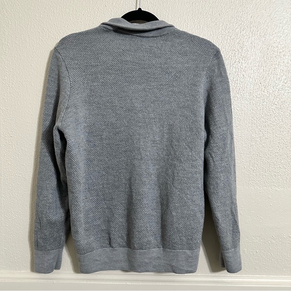 Vineyard Vines Gray Oxbridge Wool 1/2 Zip Sweater Concealed zipper placket - Picture 5 of 5